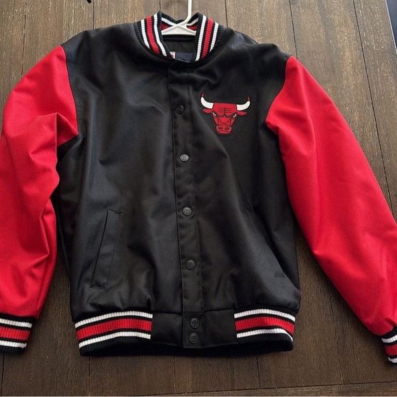 Chicago Bulls Varsity Jacket - Picture 1 of 3